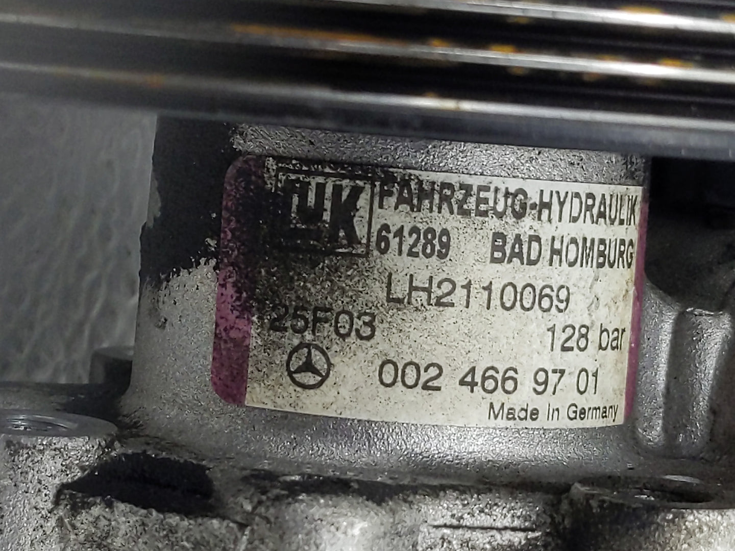 2005-2006 Mercedes-benz C55 Amg Power Steering Column Pump Oem - Oemusedautoparts1.com