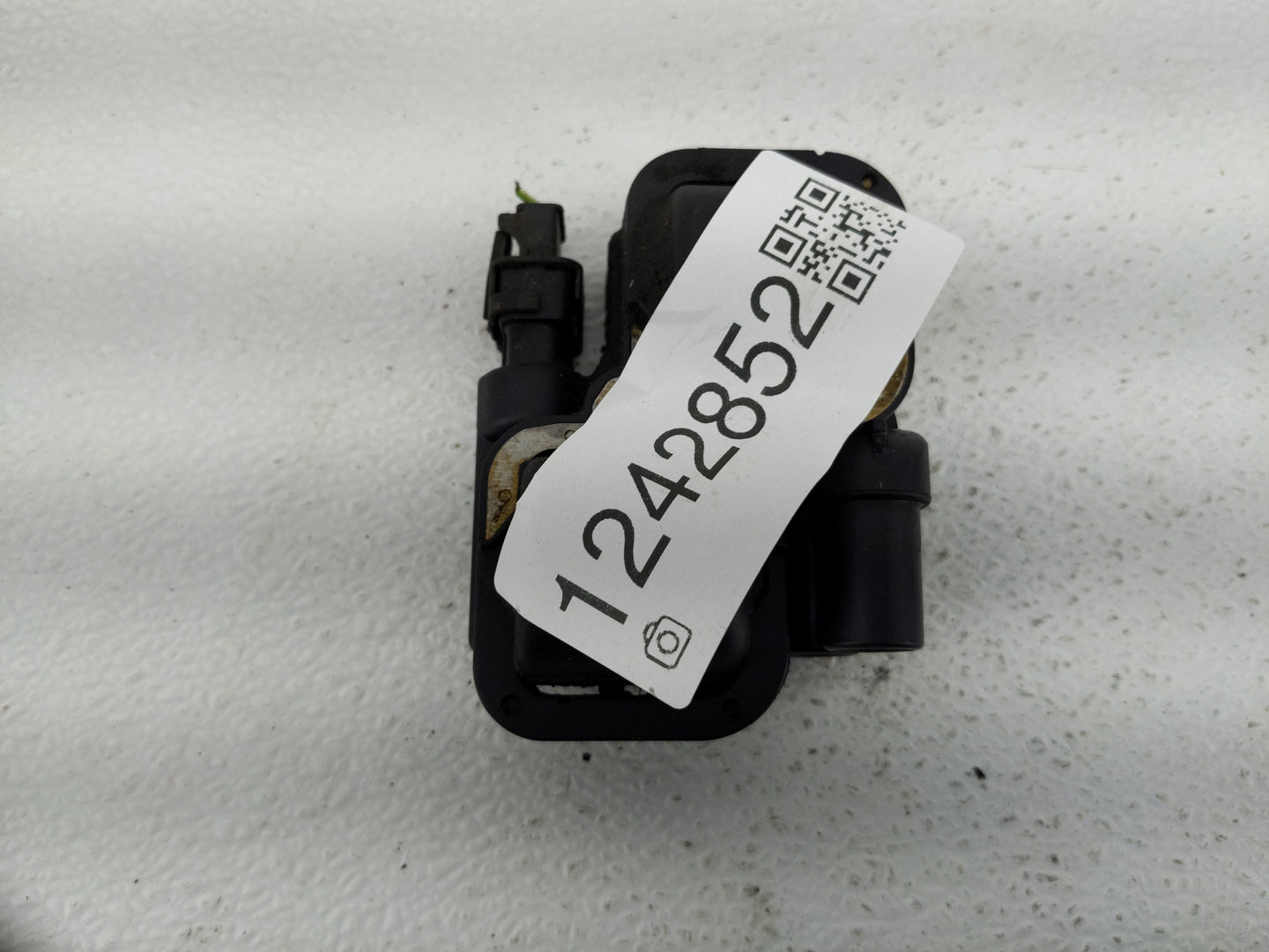 2006 Mercedes-benz Clk500 Ignition Coil Igniter Pack - Oemusedautoparts1.com