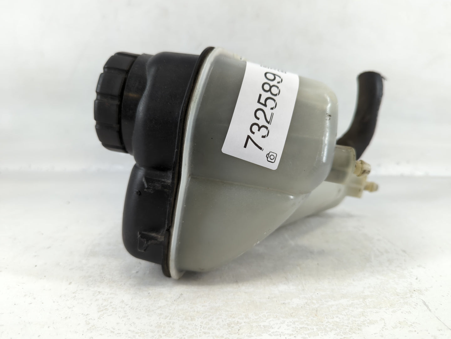 2006 Mercedes-benz Cls500 Windshield Washer Fluid Reservoir Bottle Oem - Oemusedautoparts1.com