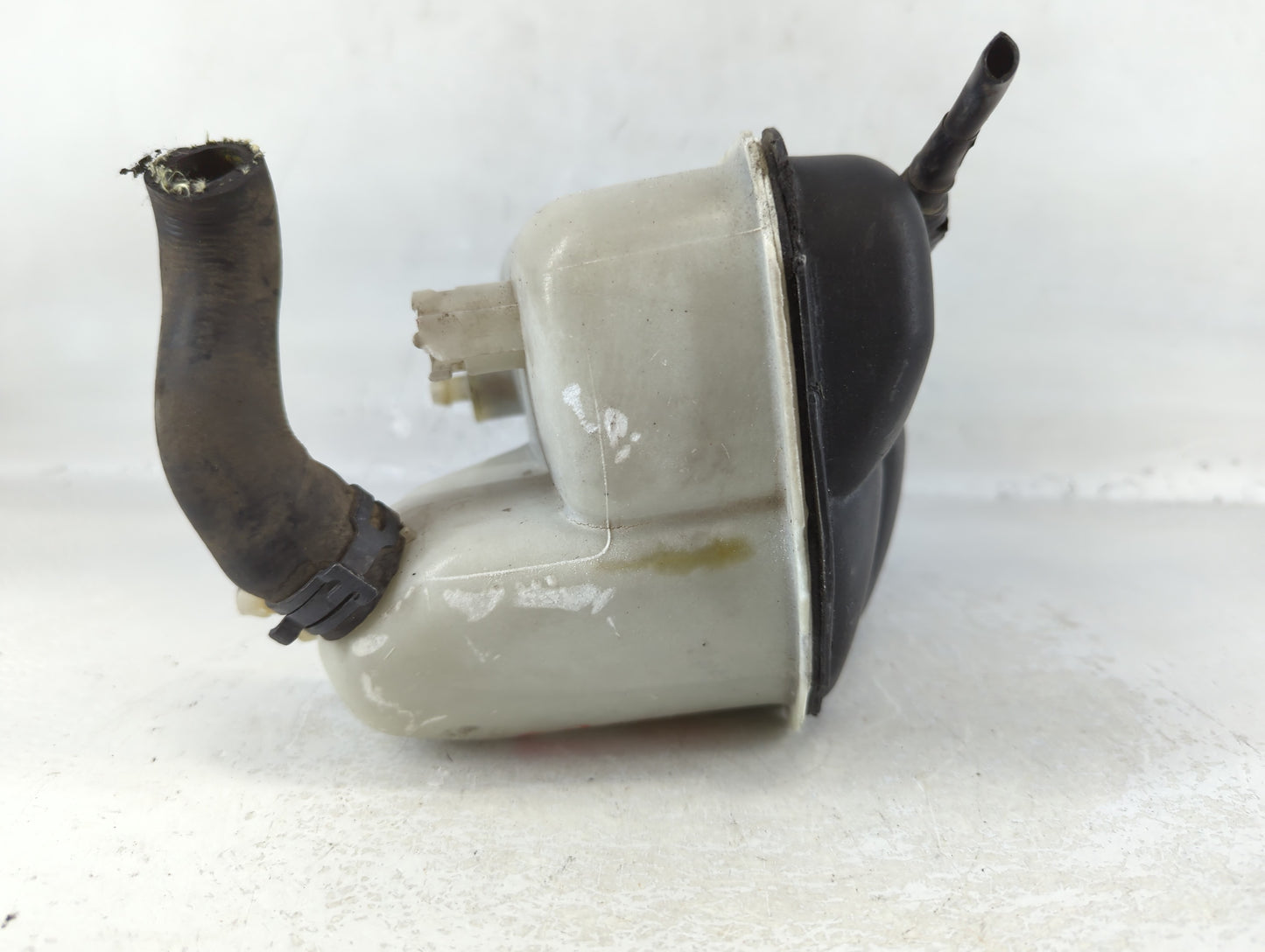 2006 Mercedes-benz Cls500 Windshield Washer Fluid Reservoir Bottle Oem - Oemusedautoparts1.com