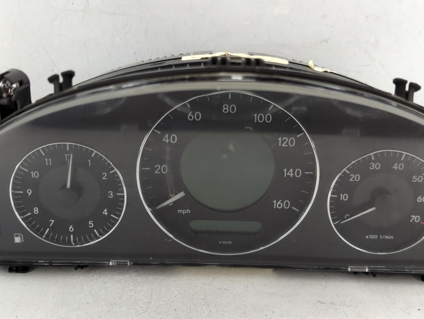 2006 Mercedes-Benz E-Class Instrument Cluster Speedometer Gauges P/N:A2115405147 110.080.292/007 Miles:117K Fits OEM Used Au