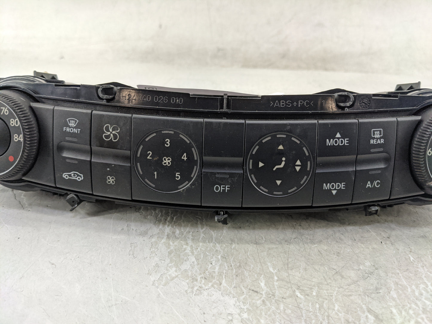 2006 Mercedes-Benz E300 Climate Control Module Temperature AC/Heater Replacement P/N:2118301485 Fits Fits 2007 OEM Used Auto