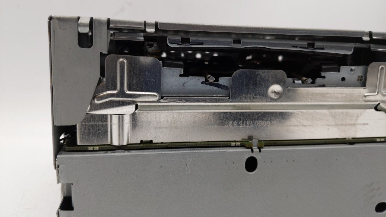 2005-2007 Mercedes-Benz E320 Radio AM FM Cd Player Receiver Replacement P/N:2118202797 211 820 27 97 Fits Fits 2005 2006 200