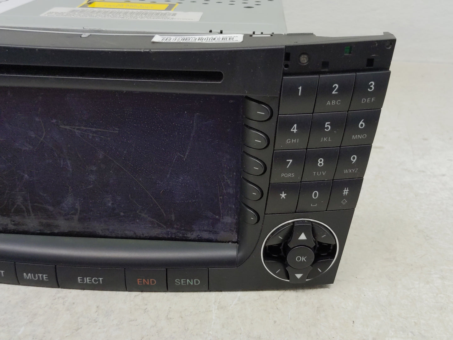 2006-2007 Mercedes-Benz E350 Radio AM FM Cd Player Receiver Replacement P/N:A 211 820 27 97 Fits Fits 2005 2006 2007 OEM Use