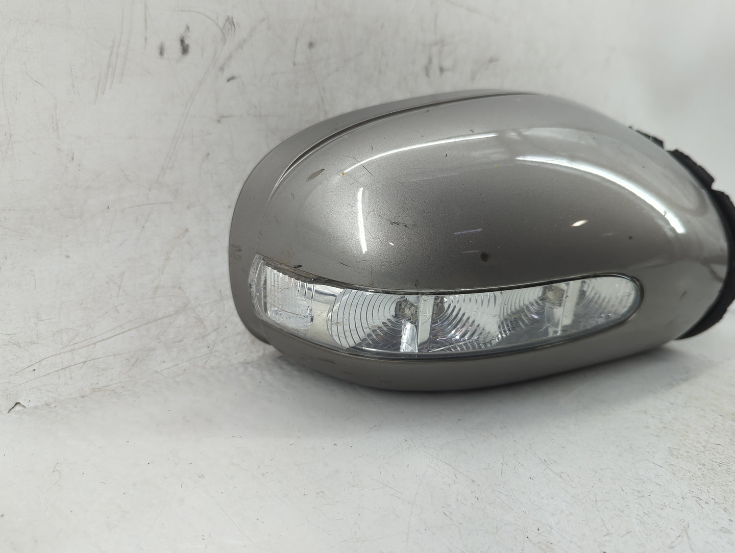 2006 Mercedes-Benz E350 Passenger Side View Mirror - Right Door Mirror OEM Used - Oemusedautoparts1.com