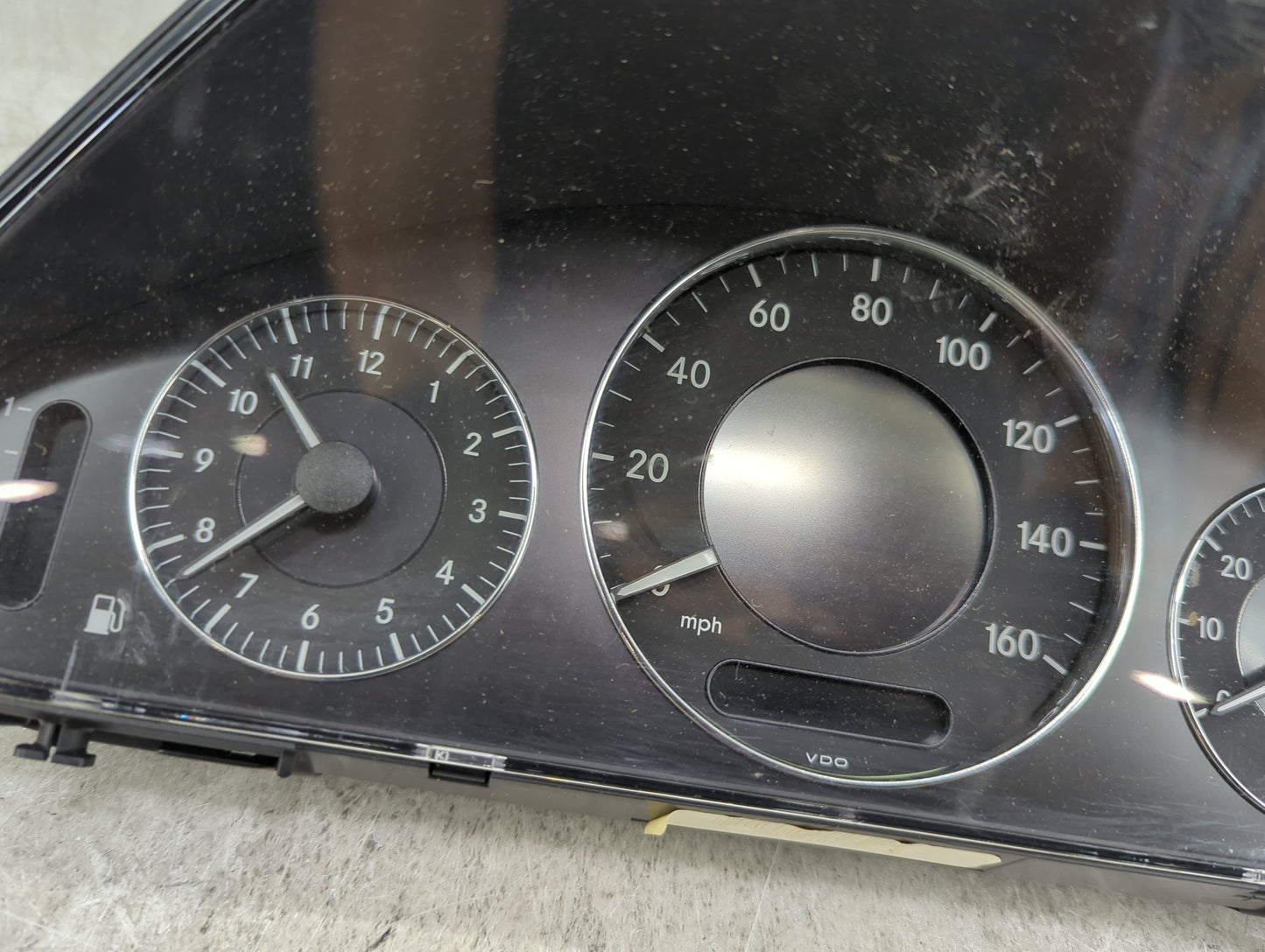 2006 Mercedes-Benz E350 Instrument Cluster Speedometer Gauges P/N:A 211 540 51 47 Miles: Fits OEM Used Auto Parts - Oemuseda