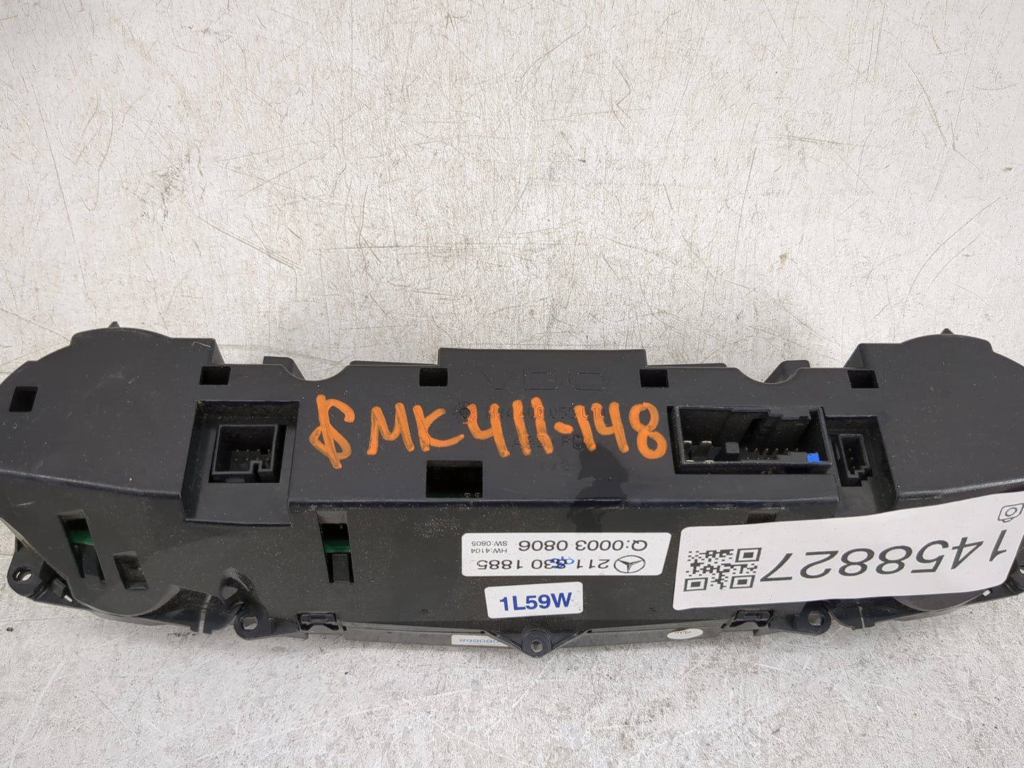 2006-2007 Mercedes-Benz E350 Climate Control Module Temperature AC/Heater Replacement P/N:211 830 1885 Fits Fits 2006 2007 O