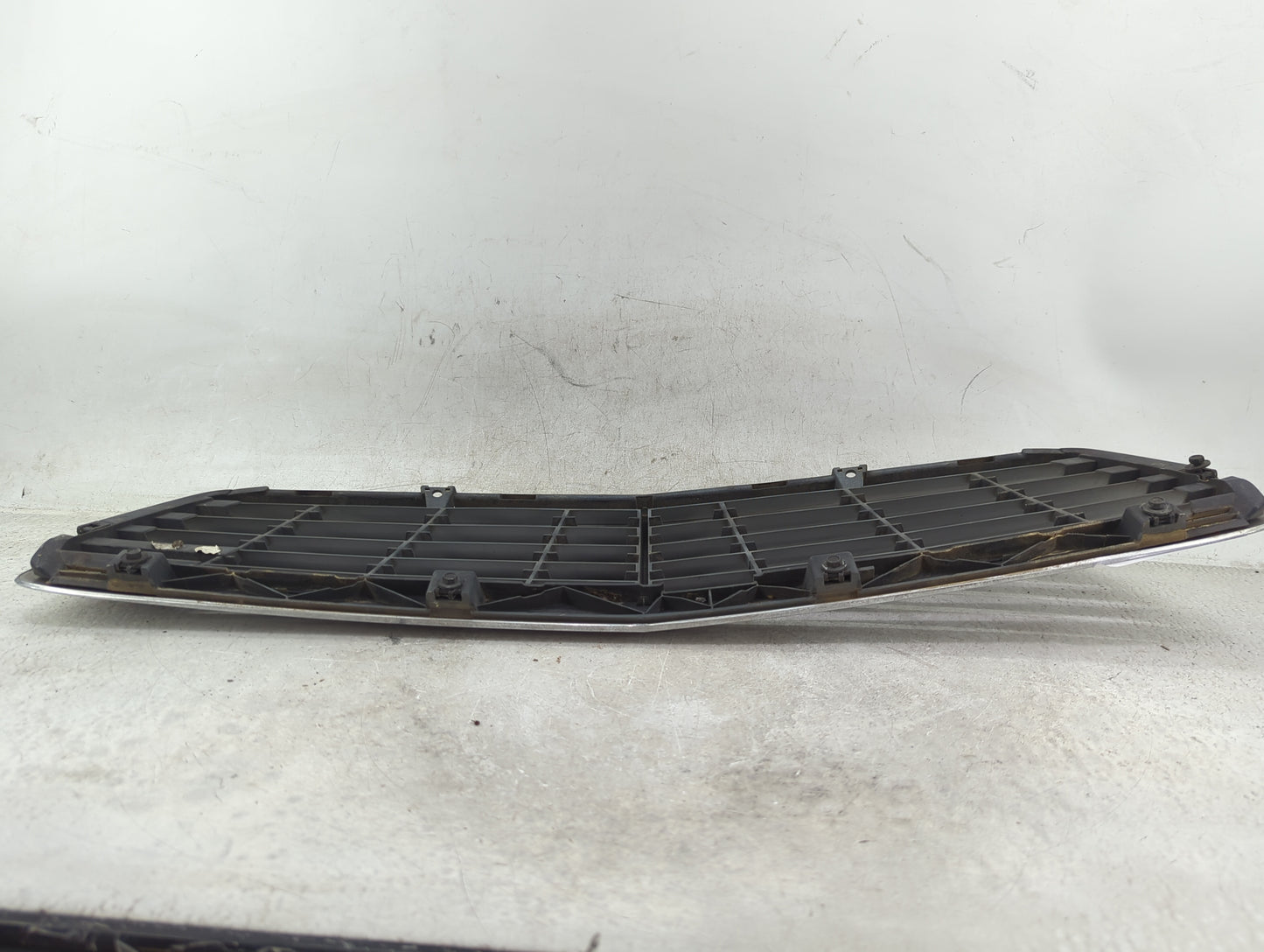 2006-2006 Mercedes-benz E350 Front Grille Bumper Not Included 1459491 - Oemusedautoparts1.com