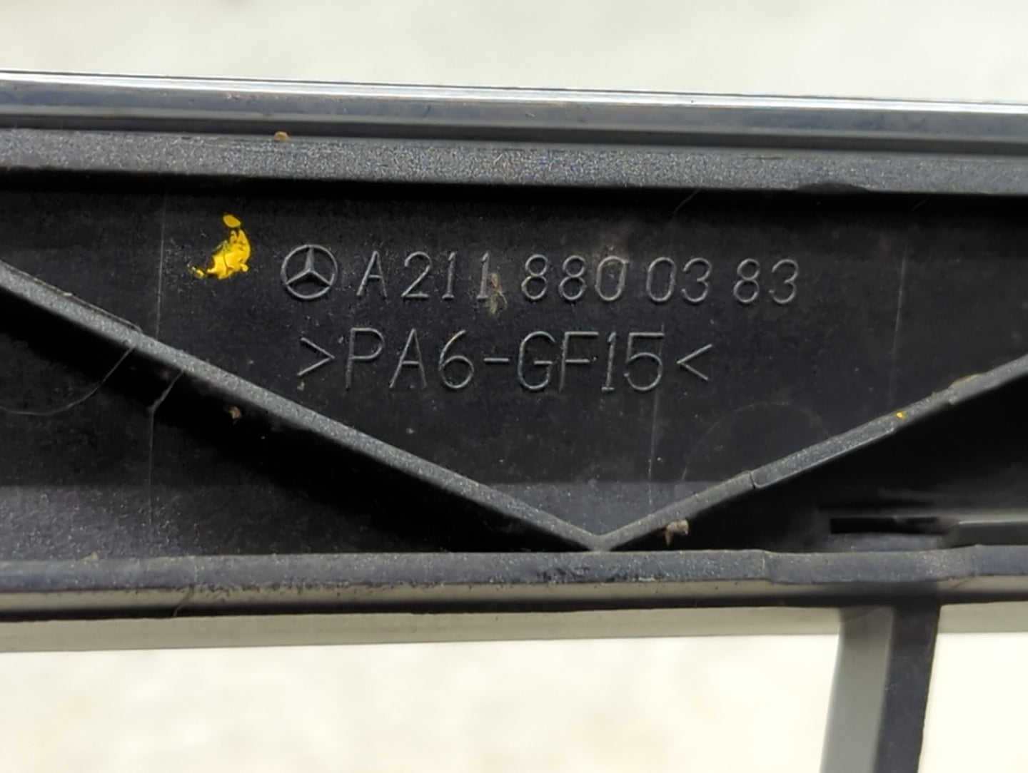 2006-2006 Mercedes-benz E350 Front Grille Bumper Not Included - Oemusedautoparts1.com