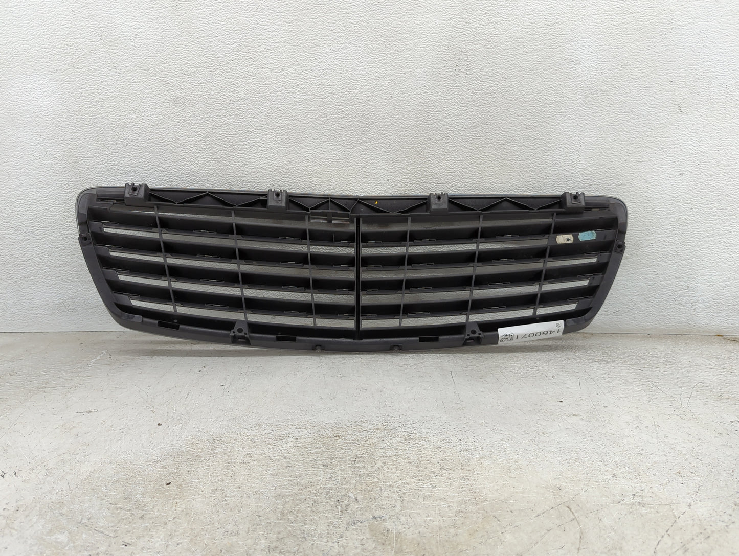 2006-2006 Mercedes-benz E350 Front Grille Bumper Not Included - Oemusedautoparts1.com