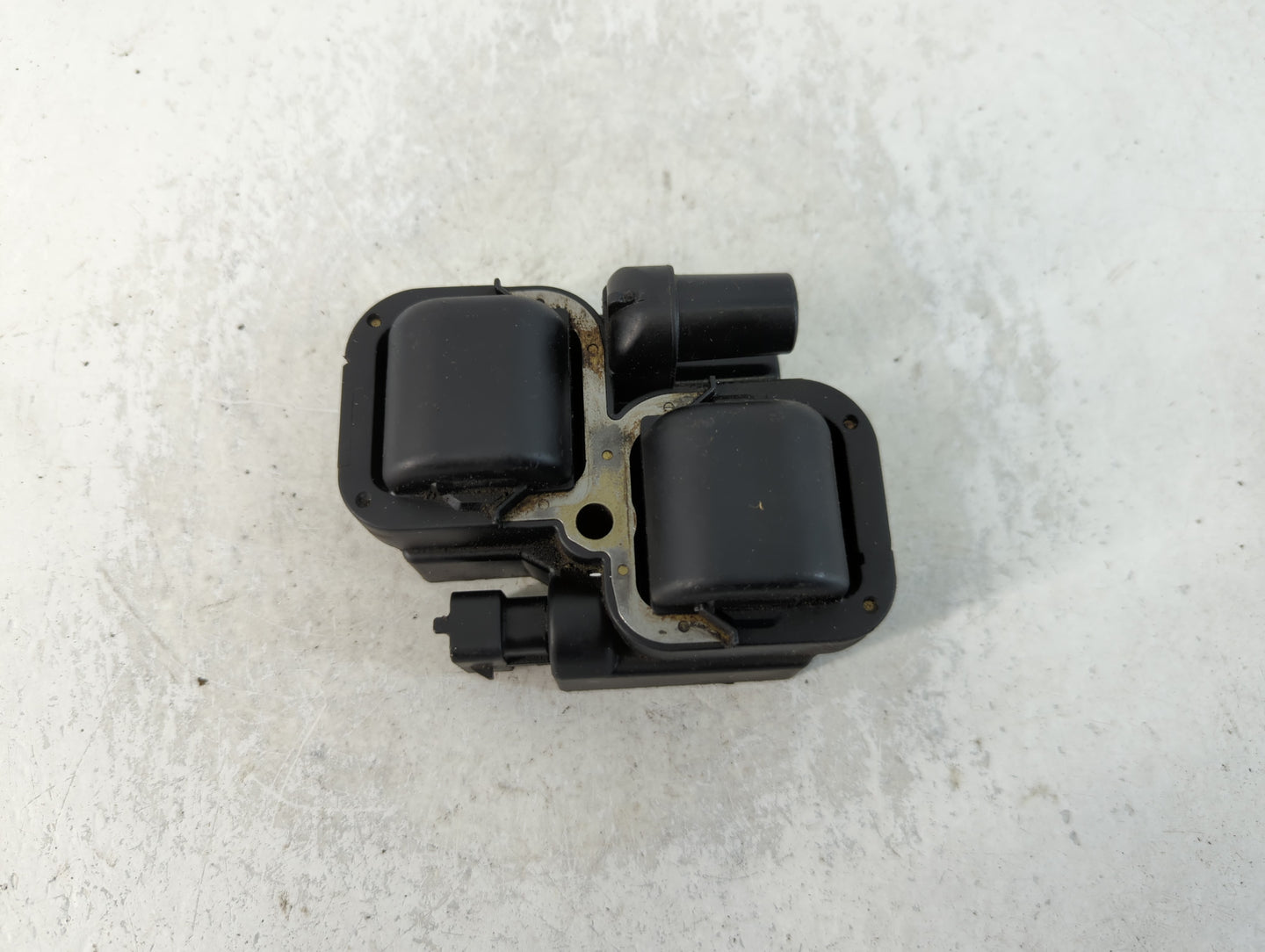 2006-2012 Mercedes-benz E350 Ignition Coil Igniter Pack - Oemusedautoparts1.com