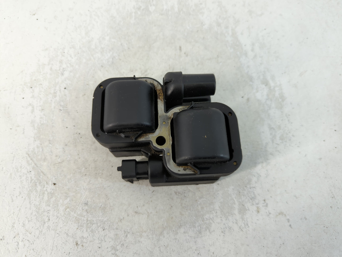 2006-2012 Mercedes-benz E350 Ignition Coil Igniter Pack - Oemusedautoparts1.com