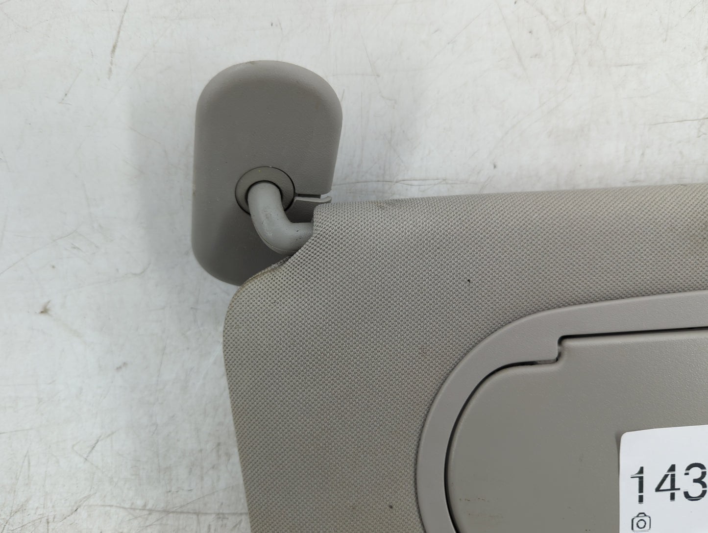 2006 Mercedes-Benz G63 Amg Sun Visor Shade Replacement Driver Left Mirror Fits OEM Used Auto Parts - Oemusedautoparts1.com