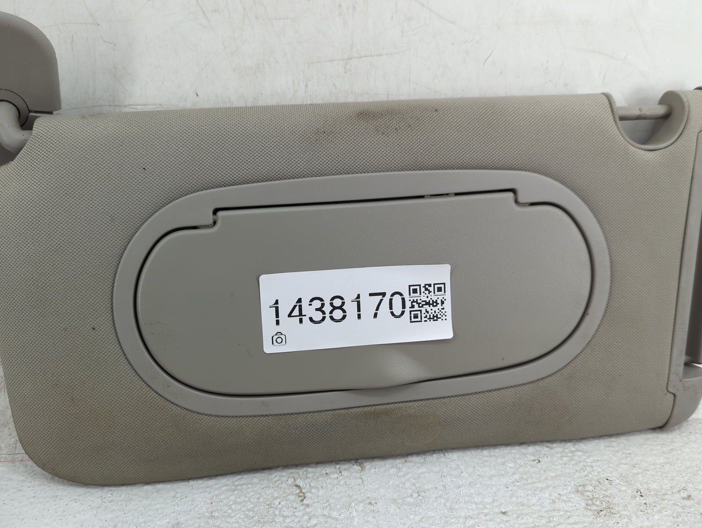 2006 Mercedes-Benz G63 Amg Sun Visor Shade Replacement Driver Left Mirror Fits OEM Used Auto Parts - Oemusedautoparts1.com