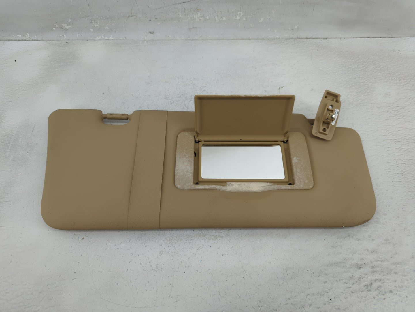 2006 Mercedes-Benz Ml250 Sun Visor Shade Replacement Passenger Right Mirror Fits Fits 2007 2008 2009 2010 2011 2012 OEM Used