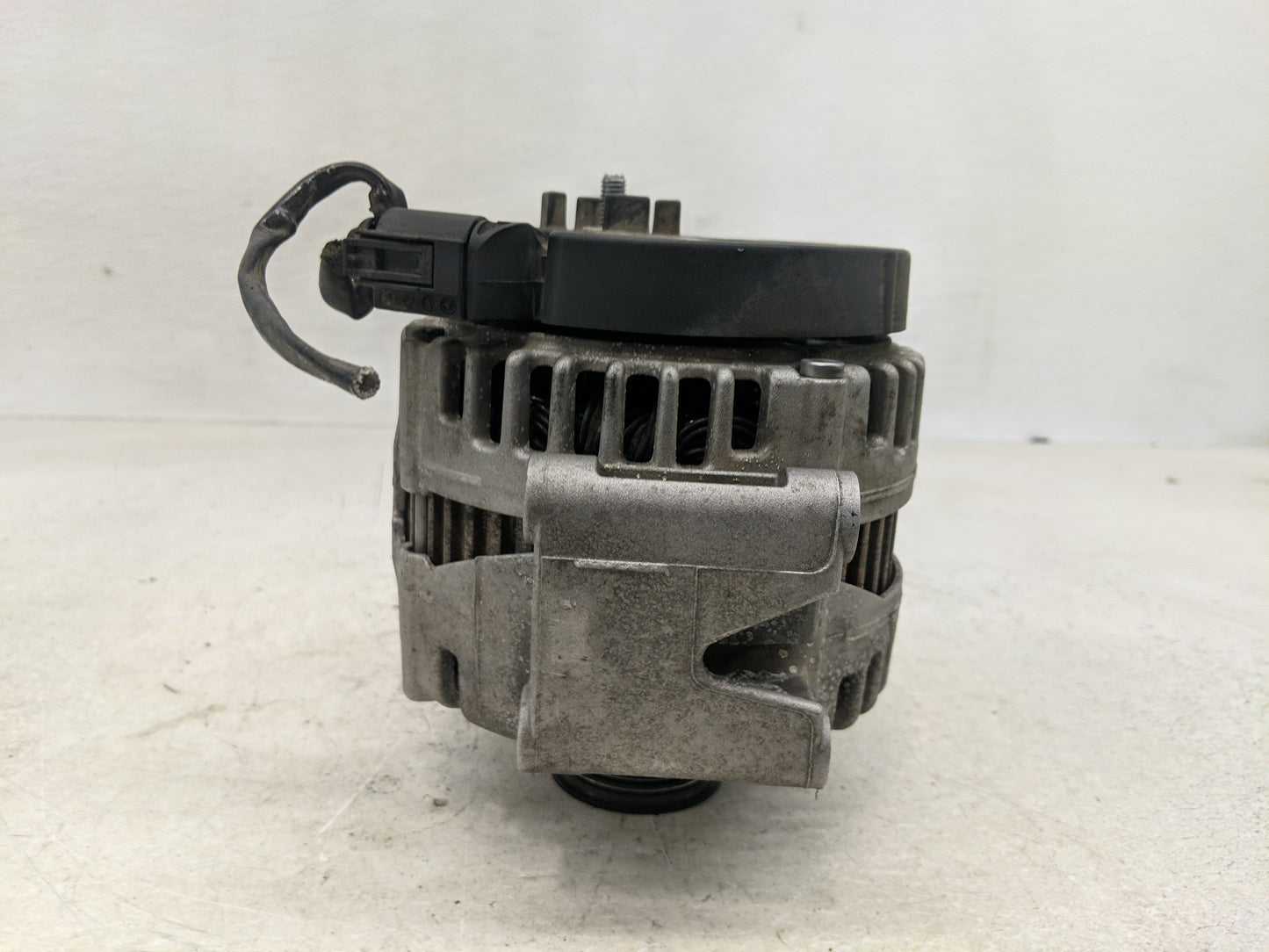 2006 Mercedes-Benz Ml250 Alternator Replacement Generator Charging Assembly Engine OEM P/N:A 014 154 04 02 A 272 154 0102 Fi