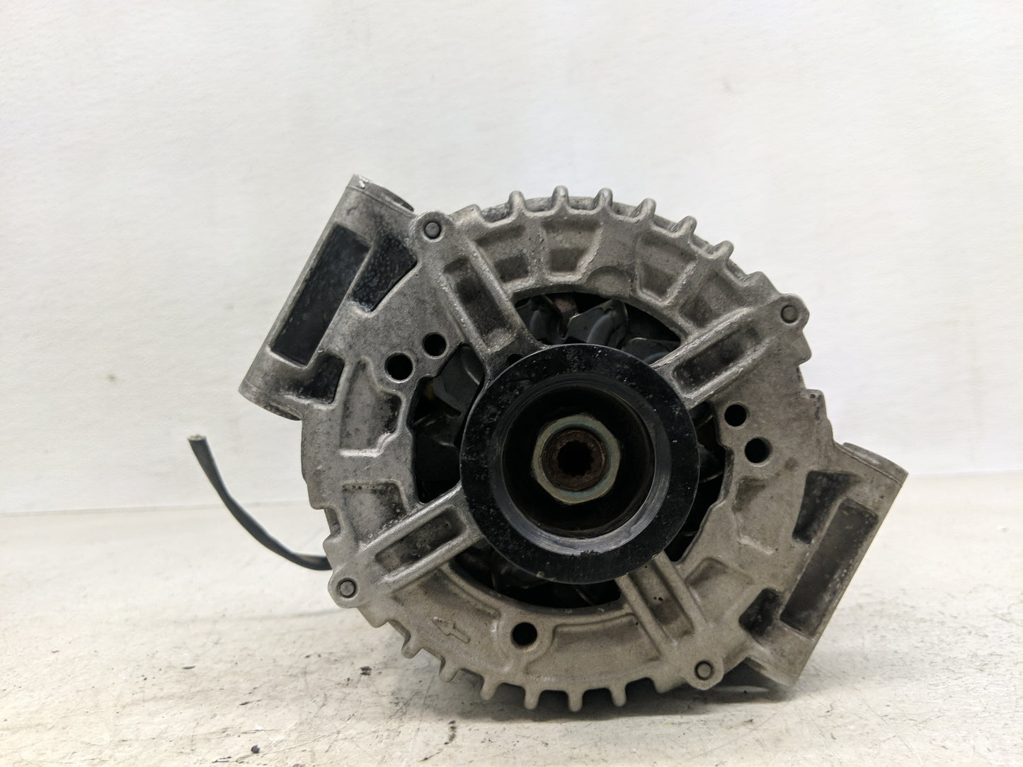 2006 Mercedes-Benz Ml250 Alternator Replacement Generator Charging Assembly Engine OEM P/N:A 014 154 04 02 A 272 154 0102 Fi