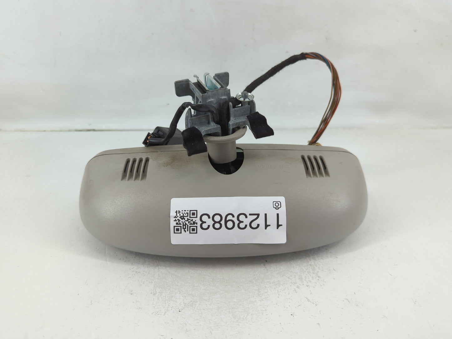 2006 Mercedes-Benz Ml320 Interior Rear View Mirror Replacement OEM P/N:E1010696 Fits OEM Used Auto Parts - Oemusedautoparts1