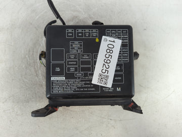 2006-2009 Mercedes-Benz Ml350 Fusebox Fuse Box Panel Relay Module P/N:897239 3680 Fits Fits 2006 2007 2008 2009 OEM Used Aut