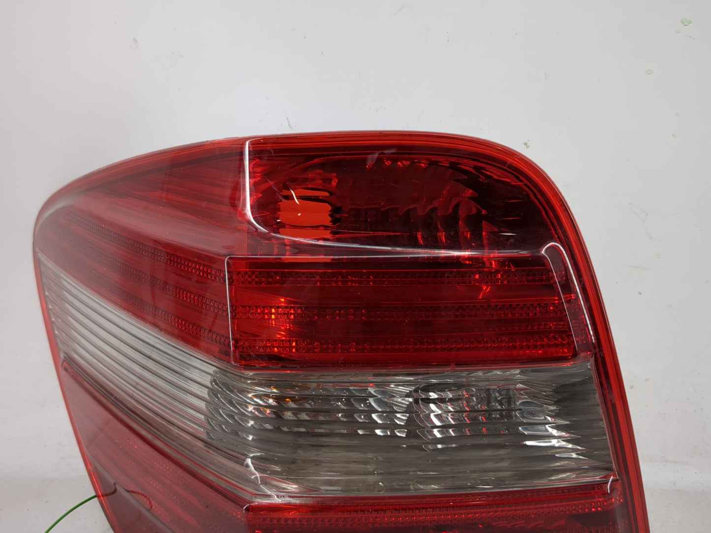 2006-2008 Mercedes-Benz Ml350 Tail Light Assembly Driver Left OEM Fits Fits 2006 2007 2008 OEM Used Auto Parts - Oemusedauto