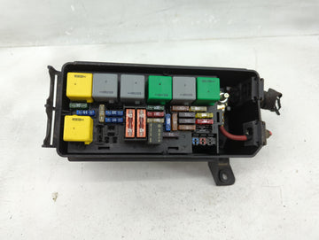2006-2009 Mercedes-Benz Ml350 Fusebox Fuse Box Panel Relay Module P/N:A1644401505 Fits Fits 2006 2007 2008 2009 OEM Used Auto Parts