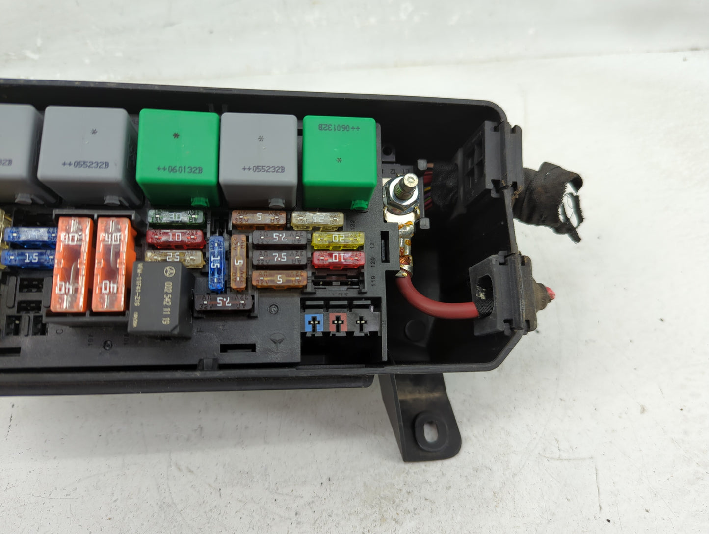 2006-2009 Mercedes-Benz Ml350 Fusebox Fuse Box Panel Relay Module P/N:A1644401505 Fits Fits 2006 2007 2008 2009 OEM Used Aut