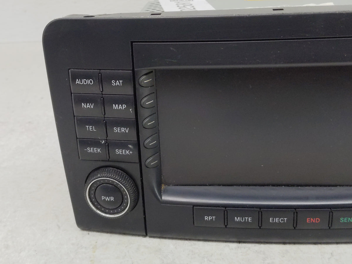2006-2007 Mercedes-Benz Ml350 Radio AM FM Cd Player Receiver Replacement P/N:A 164 820 04 79 Fits Fits 2006 2007 OEM Used Au