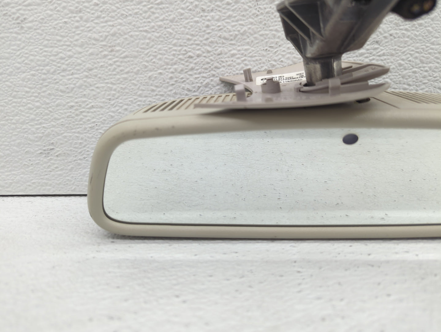 2006 Mercedes-Benz Ml450 Interior Rear View Mirror Replacement OEM P/N:E11025902 010696 Fits OEM Used Auto Parts - Oemusedau