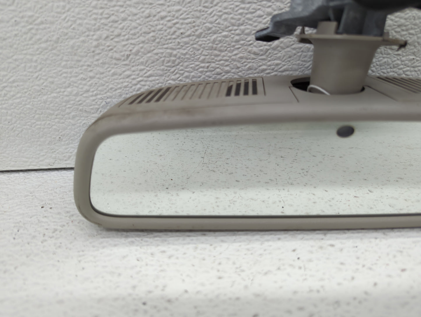 2006 Mercedes-Benz Ml450 Interior Rear View Mirror Replacement OEM P/N:E11025902 Fits OEM Used Auto Parts - Oemusedautoparts