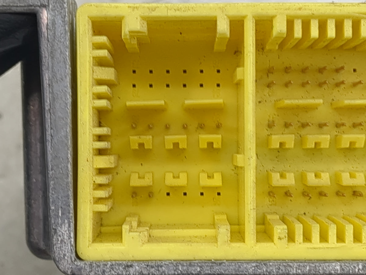 2006 Mercedes-benz Ml500 Safety Restraint Srs Airbag Control Module - Oemusedautoparts1.com
