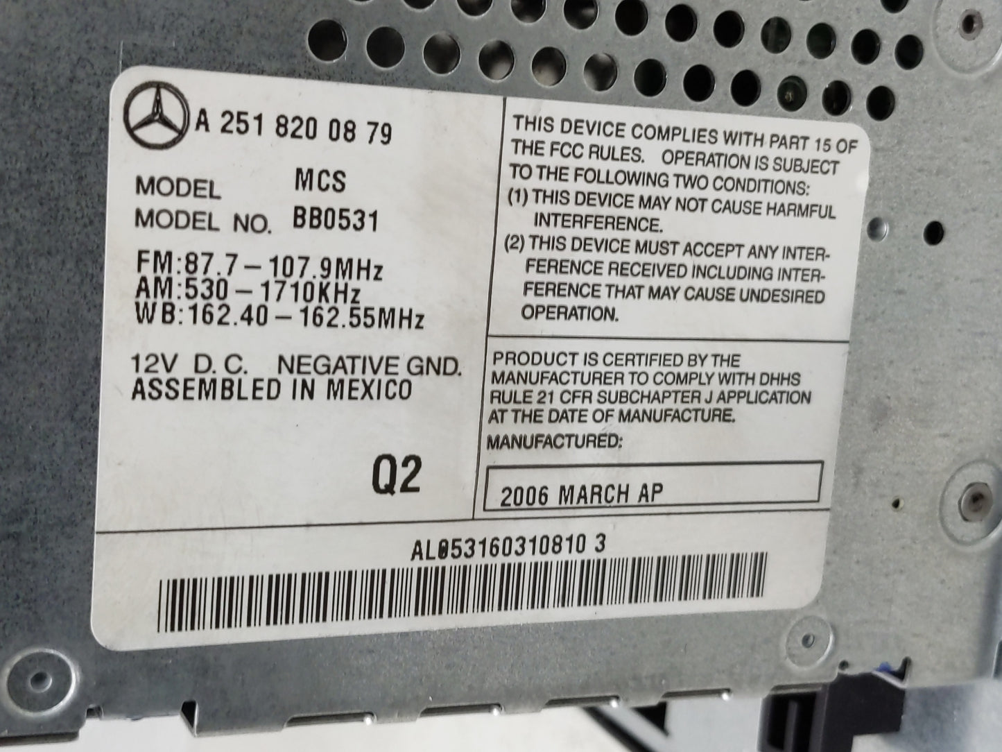 2006-2007 Mercedes-Benz R350 Radio AM FM Cd Player Receiver Replacement P/N:A2518200879 Fits Fits 2006 2007 OEM Used Auto Pa