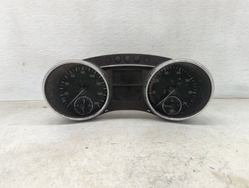2006-2007 Mercedes-Benz R350 Instrument Cluster Speedometer Gauges P/N:A2515401748 A2515406511 Miles:154K Fits Fits 2006 200