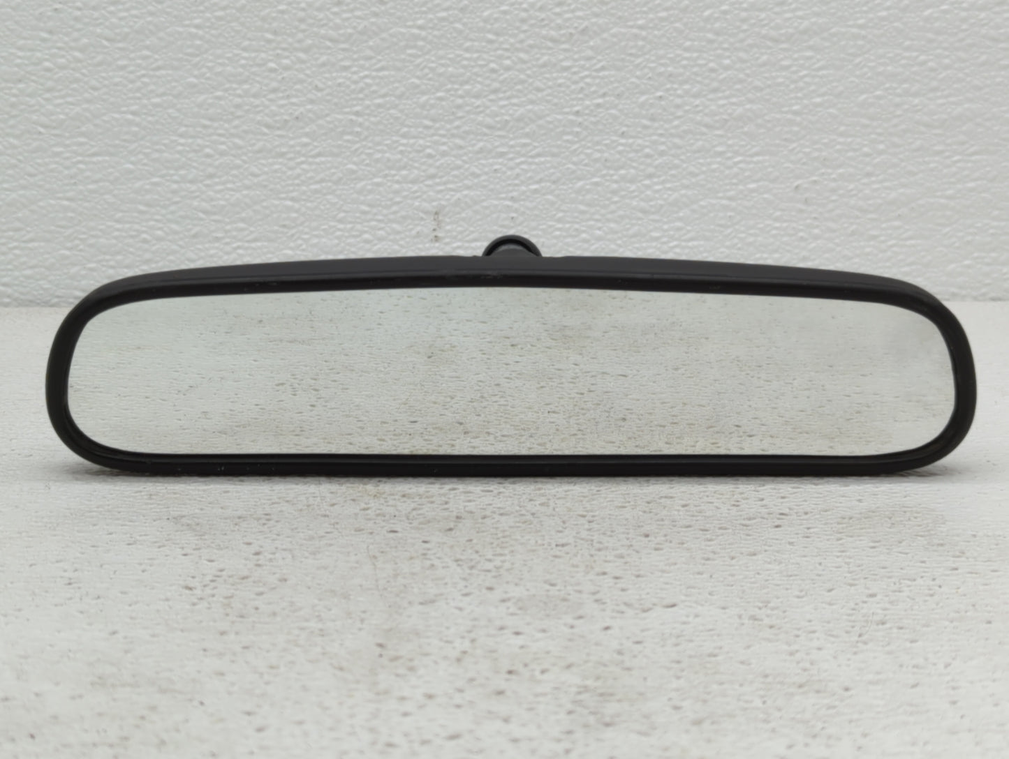 2006 Mercedes-Benz R350 Interior Rear View Mirror Replacement OEM P/N:E8011084 Fits OEM Used Auto Parts - Oemusedautoparts1.