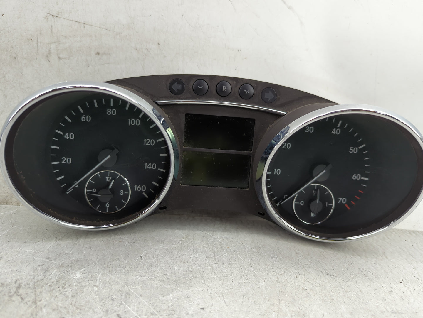 2006 Mercedes-Benz Rclass Instrument Cluster Speedometer Gauges P/N:A2C53118439 A2515409747 Miles:139K Fits Fits 2007 OEM Us