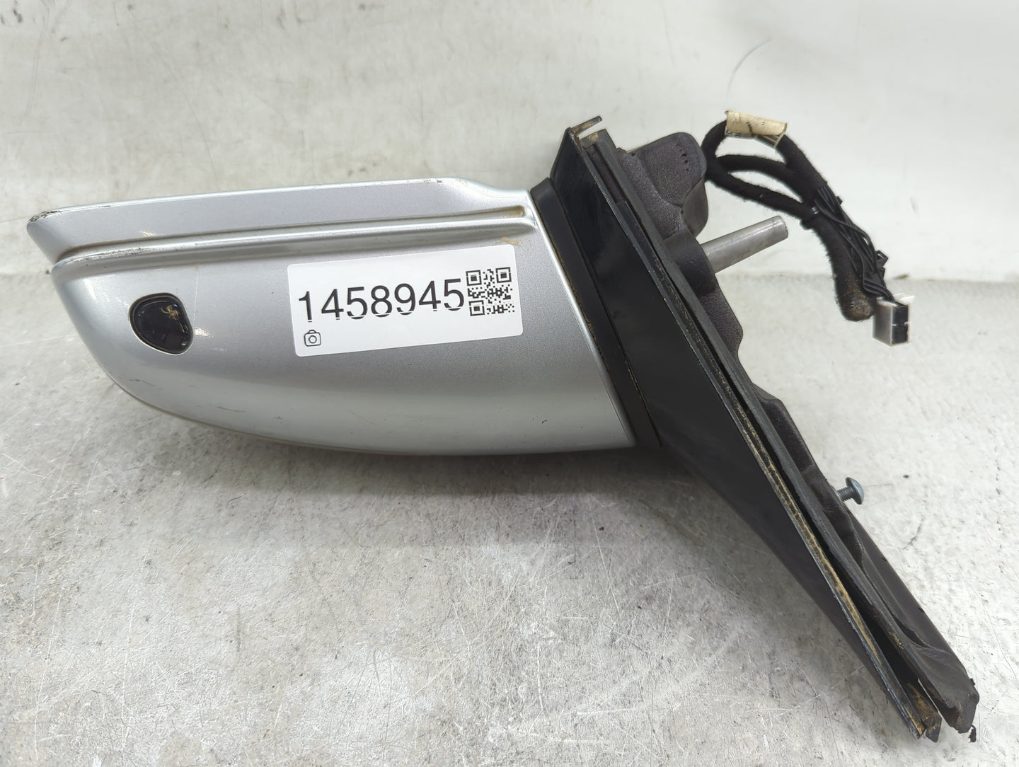 2006 Mercedes-Benz Rclass Driver Side View Mirror - Left Door Mirror OEM Used - Oemusedautoparts1.com