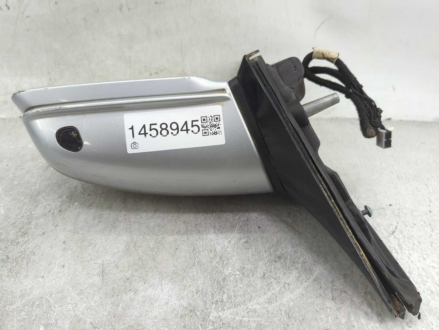 2006 Mercedes-Benz Rclass Driver Side View Mirror - Left Door Mirror OEM Used - Oemusedautoparts1.com
