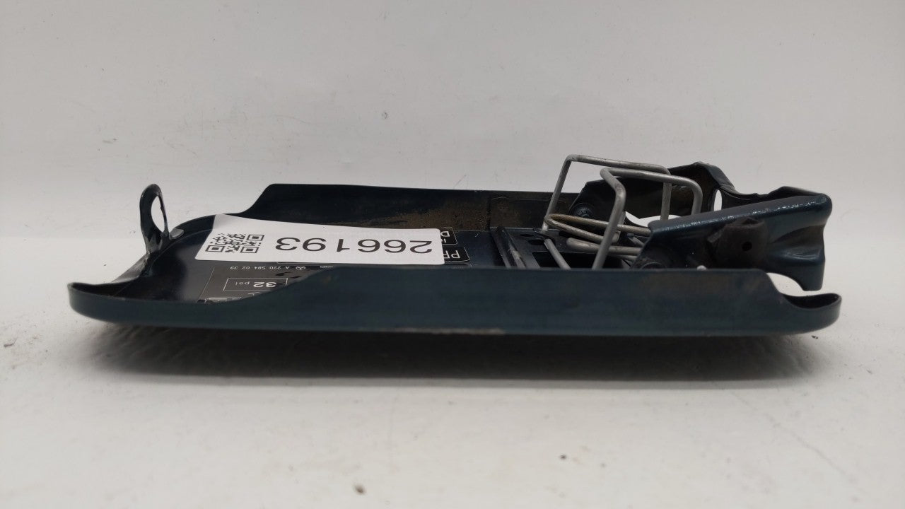 2006 Mercedes-benz S500 Fuel Tank Door Lid Gas Tank Green - Oemusedautoparts1.com