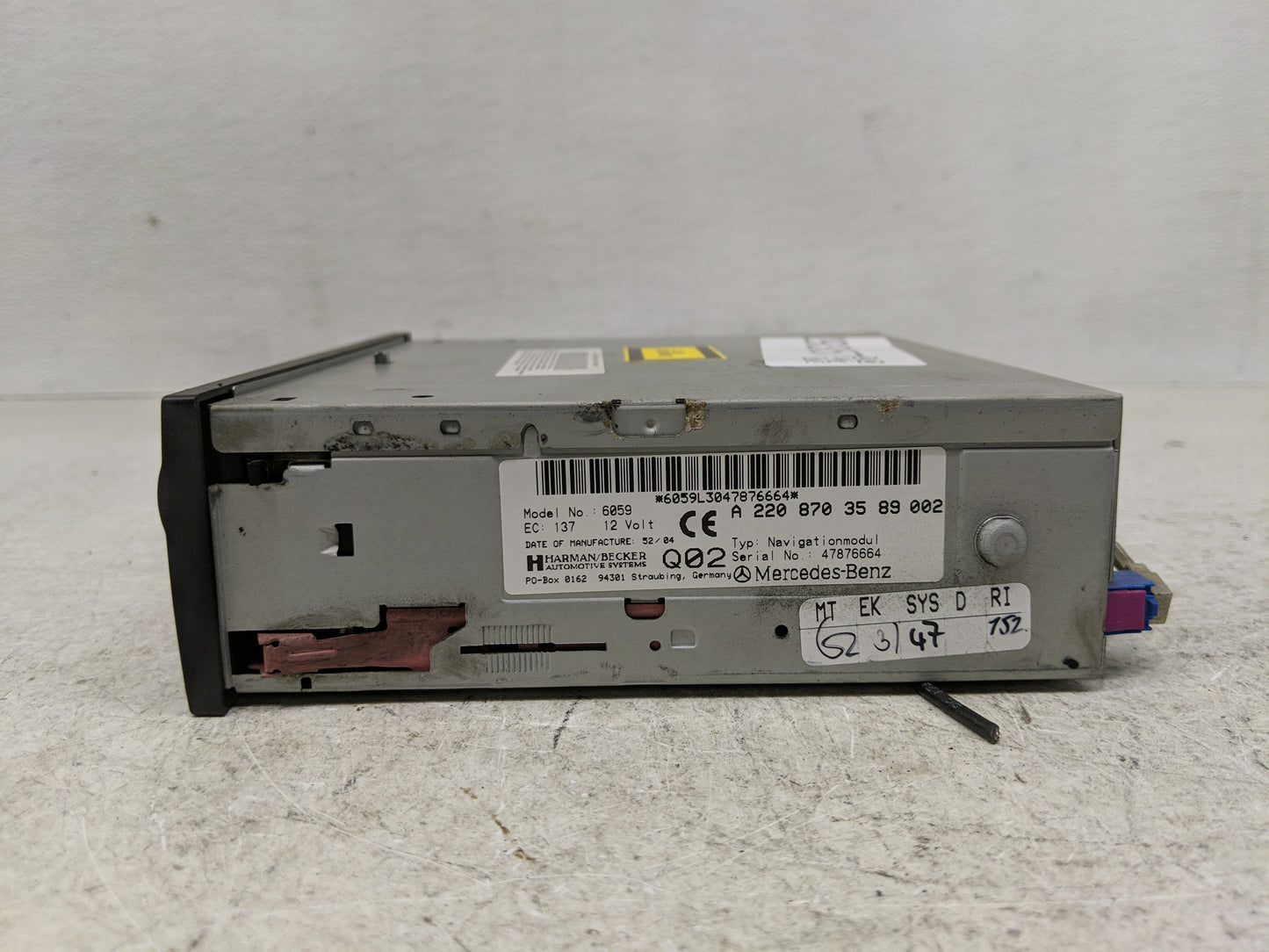 Mercedes-benz S550 Information Display Screen - Oemusedautoparts1.com