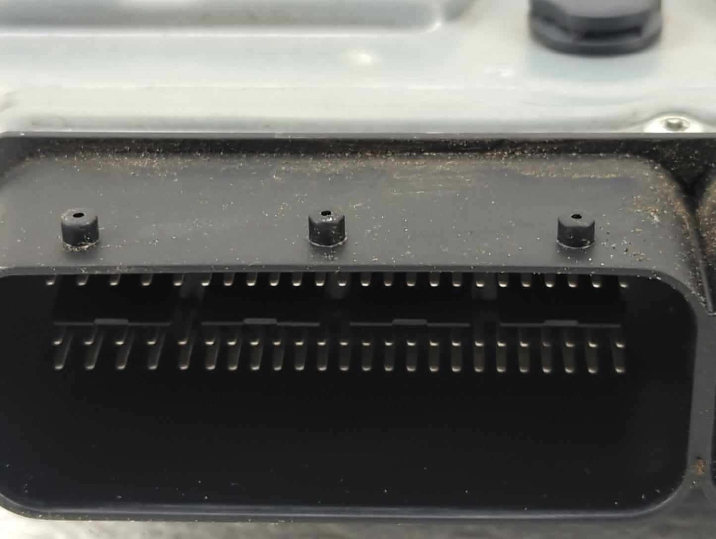 2006 Mercedes E-Class PCM Engine Control Computer ECU ECM PCU OEM P/N:A2721531679 0261209040, A0024467340, 1039S08055 Fits O