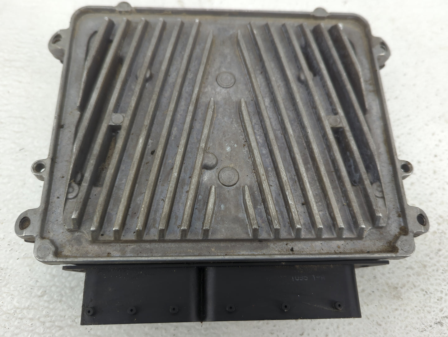 2006 Mercedes E-Class PCM Engine Control Computer ECU ECM PCU OEM P/N:A2721531679 0261209040, A0024467340, 1039S08055 Fits O