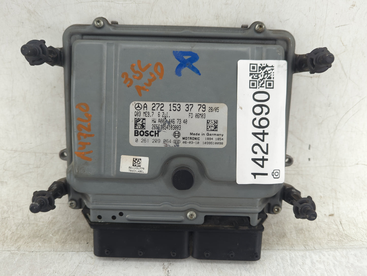 2006 Mercedes E350 PCM Engine Control Computer ECU ECM PCU OEM P/N:A 272 153 37 79 0 261 209 064, A002 446 73 40 Fits OEM Us