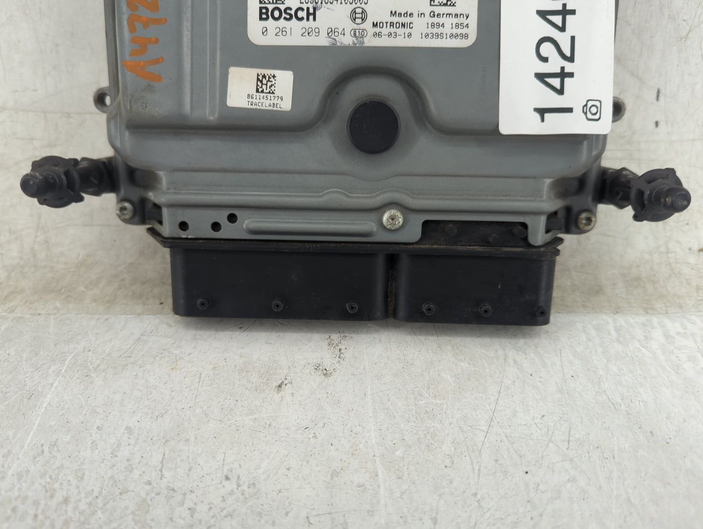 2006 Mercedes E350 PCM Engine Control Computer ECU ECM PCU OEM P/N:A 272 153 37 79 0 261 209 064, A002 446 73 40 Fits OEM Us