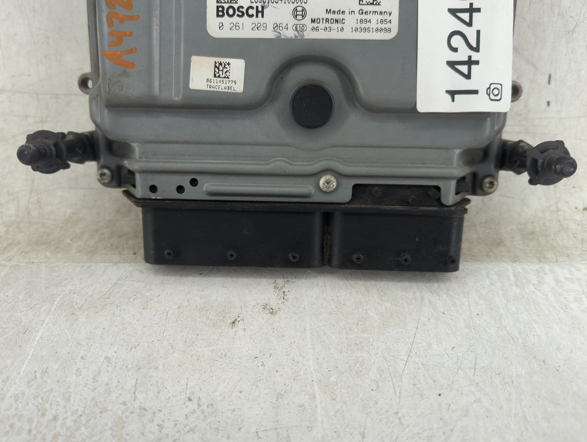2006 Mercedes E350 PCM Engine Control Computer ECU ECM PCU OEM P/N:A 272 153 37 79 0 261 209 064, A002 446 73 40 Fits OEM Us