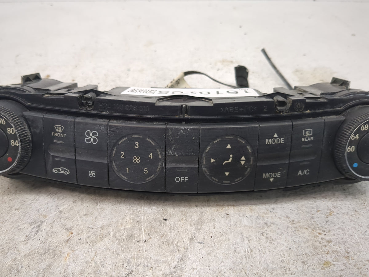 2006 Mercedes E350 Climate Control Module Temperature AC/Heater Replacement P/N:2118301885 A2118301885 Fits Fits 2007 OEM Us