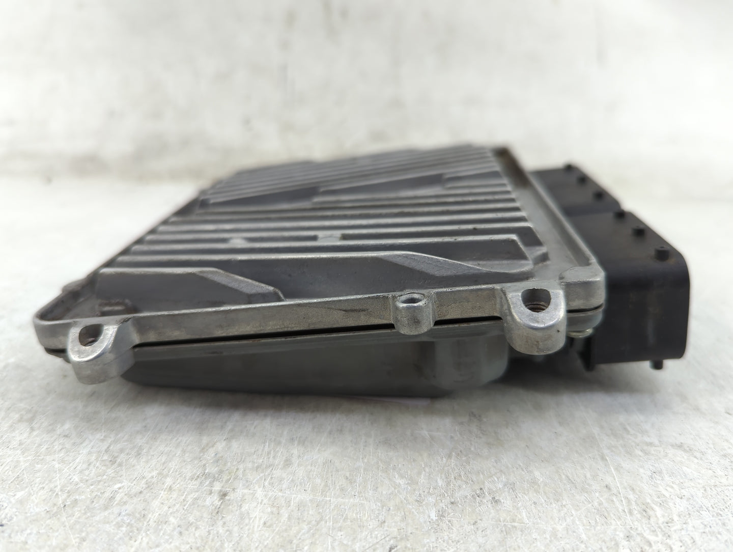 2006 Mercedes E350 PCM Engine Control Computer ECU ECM PCU OEM P/N:A2721531679 0261209040, A0024467340 Fits OEM Used Auto Pa