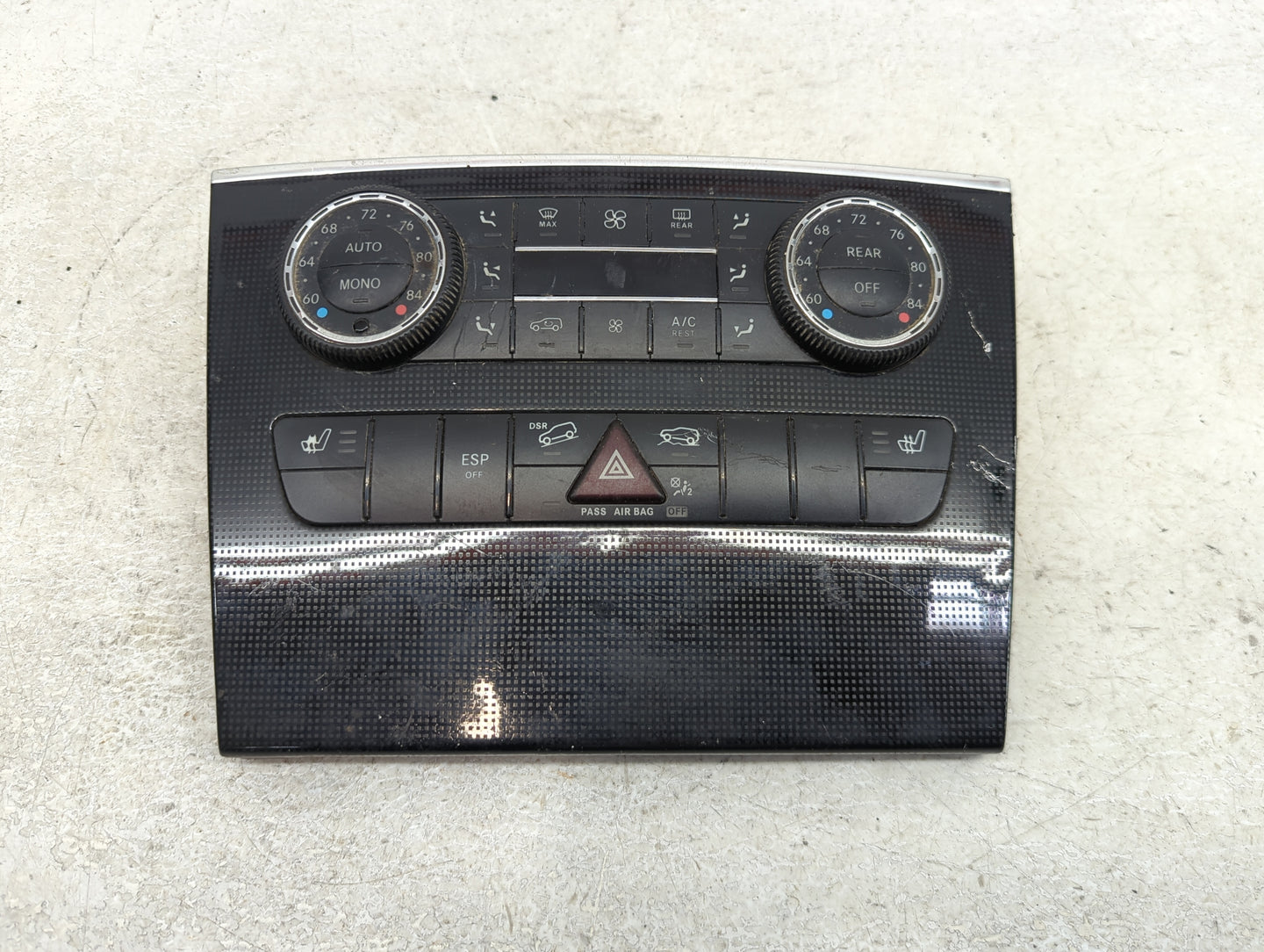 2006 Mercedes Ml Climate Control Module Temperature AC/Heater Replacement P/N:16876999 Fits Fits 2007 2008 OEM Used Auto Par