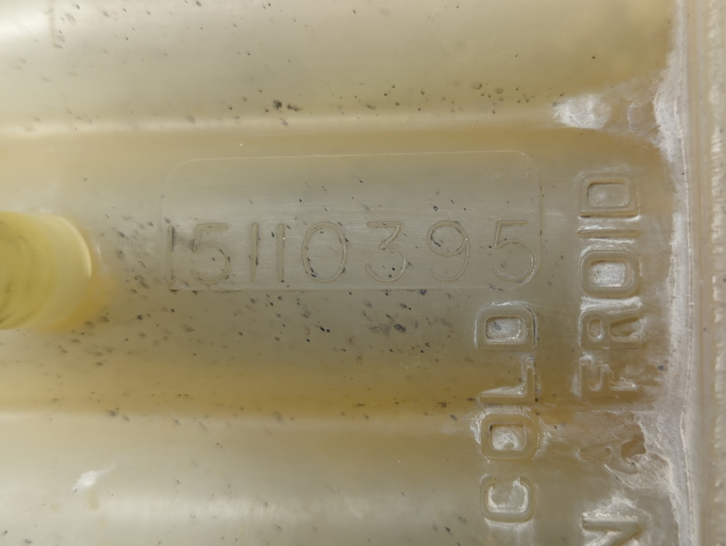 2000 Mercury Grand Marquis Windshield Washer Fluid Reservoir Bottle Oem - Oemusedautoparts1.com