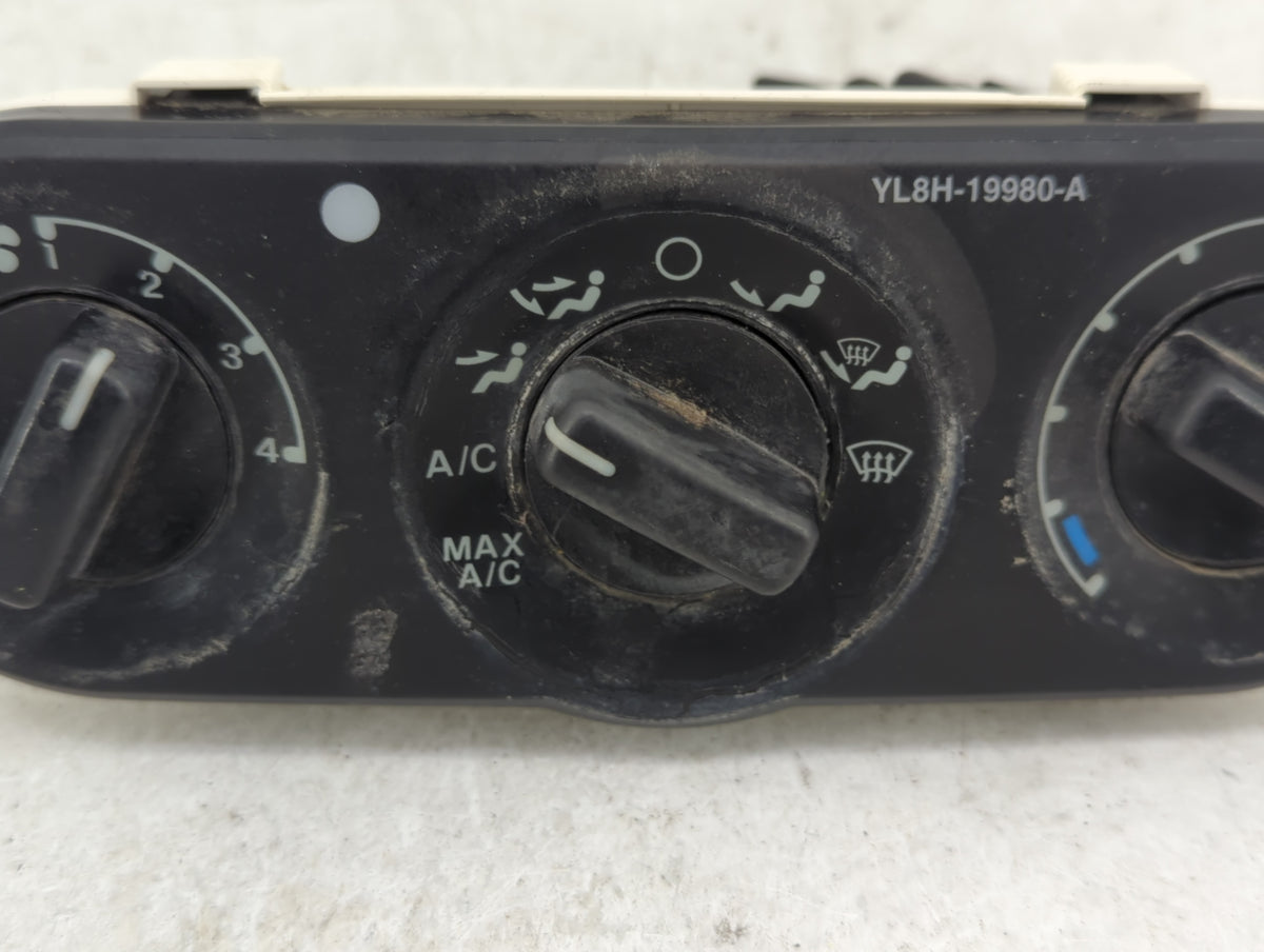 2005-2007 Mercury Mariner Climate Control Module Temperature AC/Heater Replacement P/N:YL8H-19980-A Fits OEM Used Auto Parts