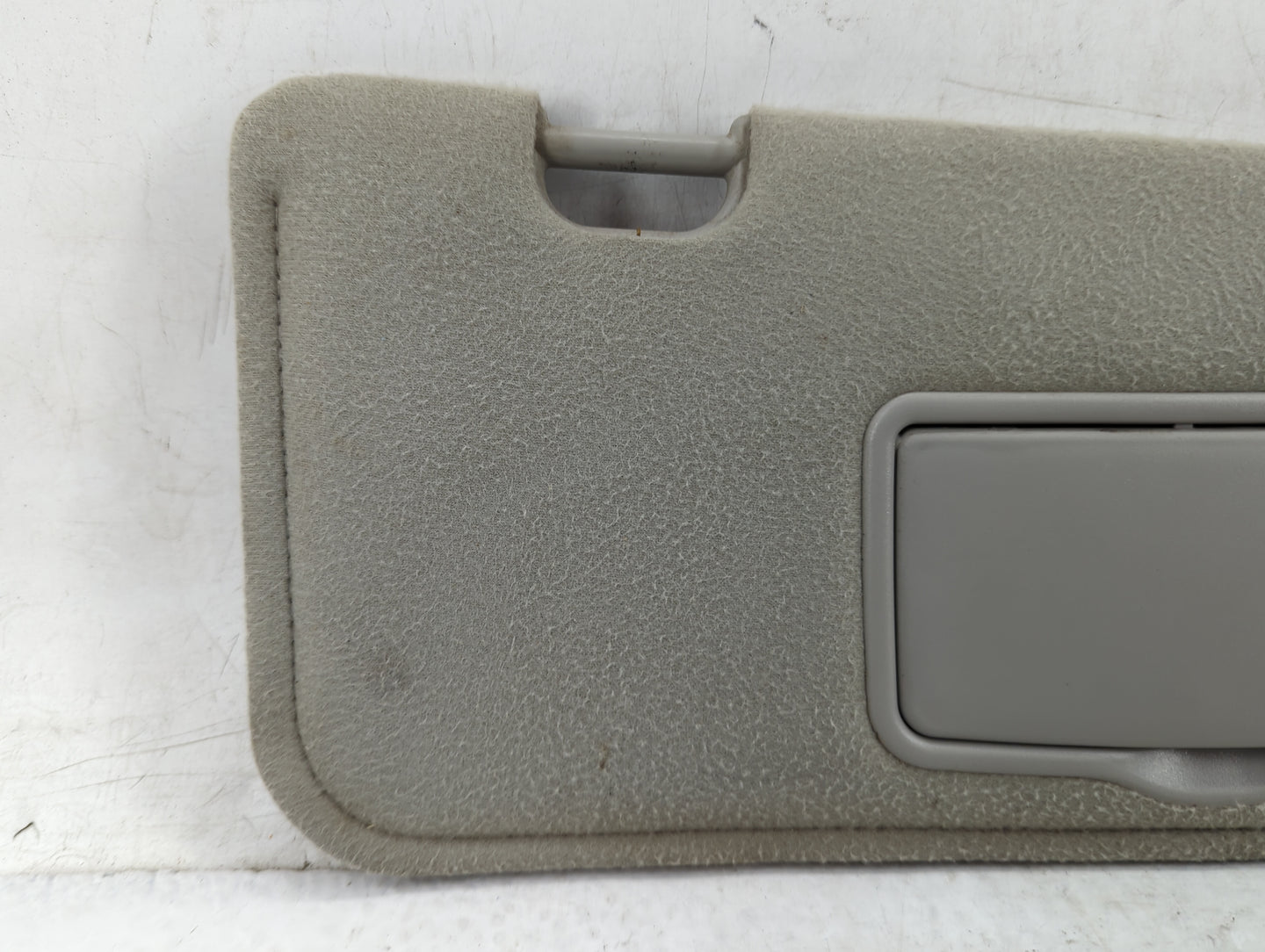 2005-2007 Mercury Mariner Sun Visor Shade Replacement Passenger Right Mirror Fits Fits 2005 2006 2007 OEM Used Auto Parts - 