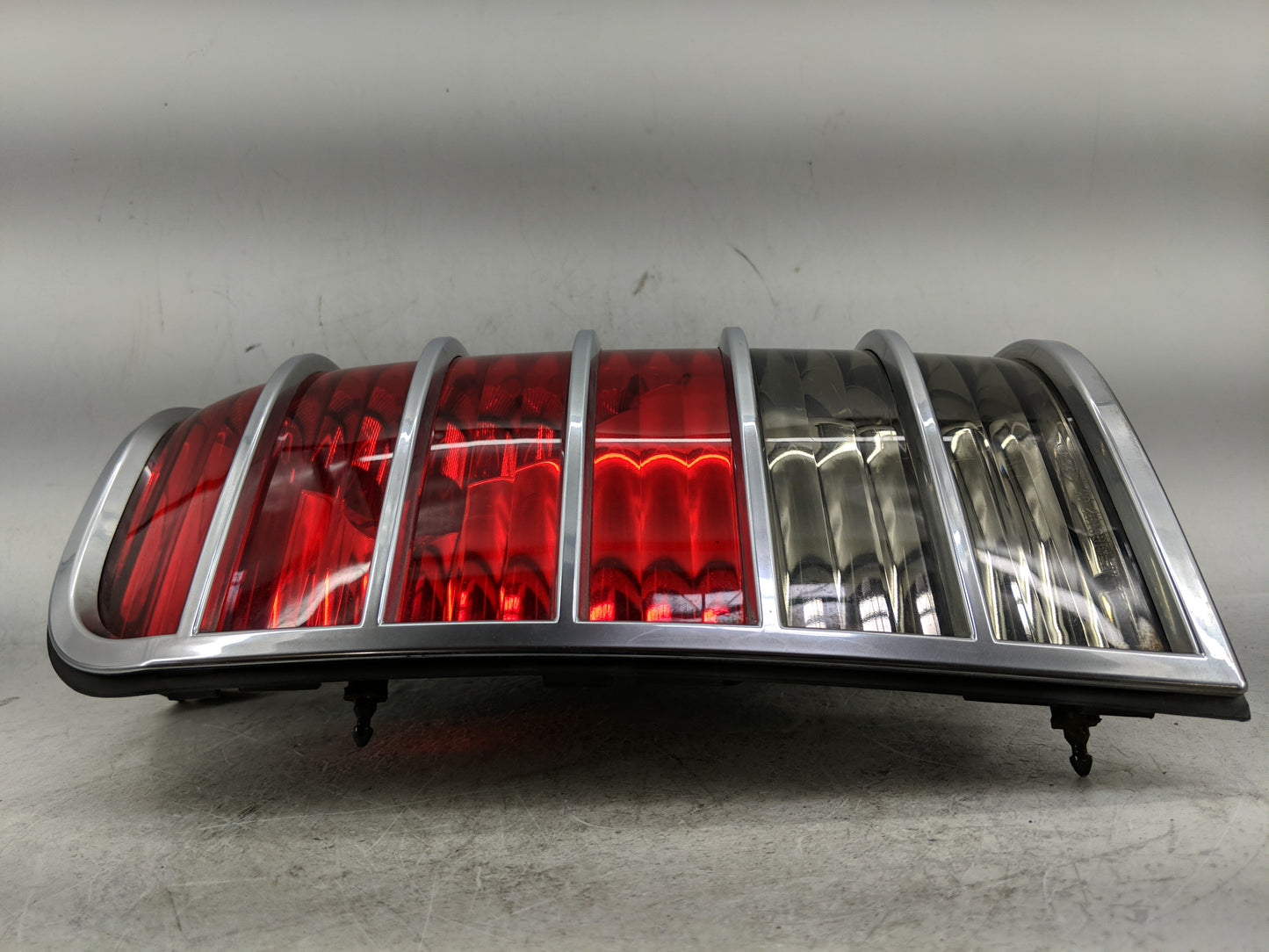 2005-2007 Mercury Mariner Tail Light Assembly Driver Left OEM P/N:5E64-13B505-A Fits Fits 2005 2006 2007 OEM Used Auto Parts